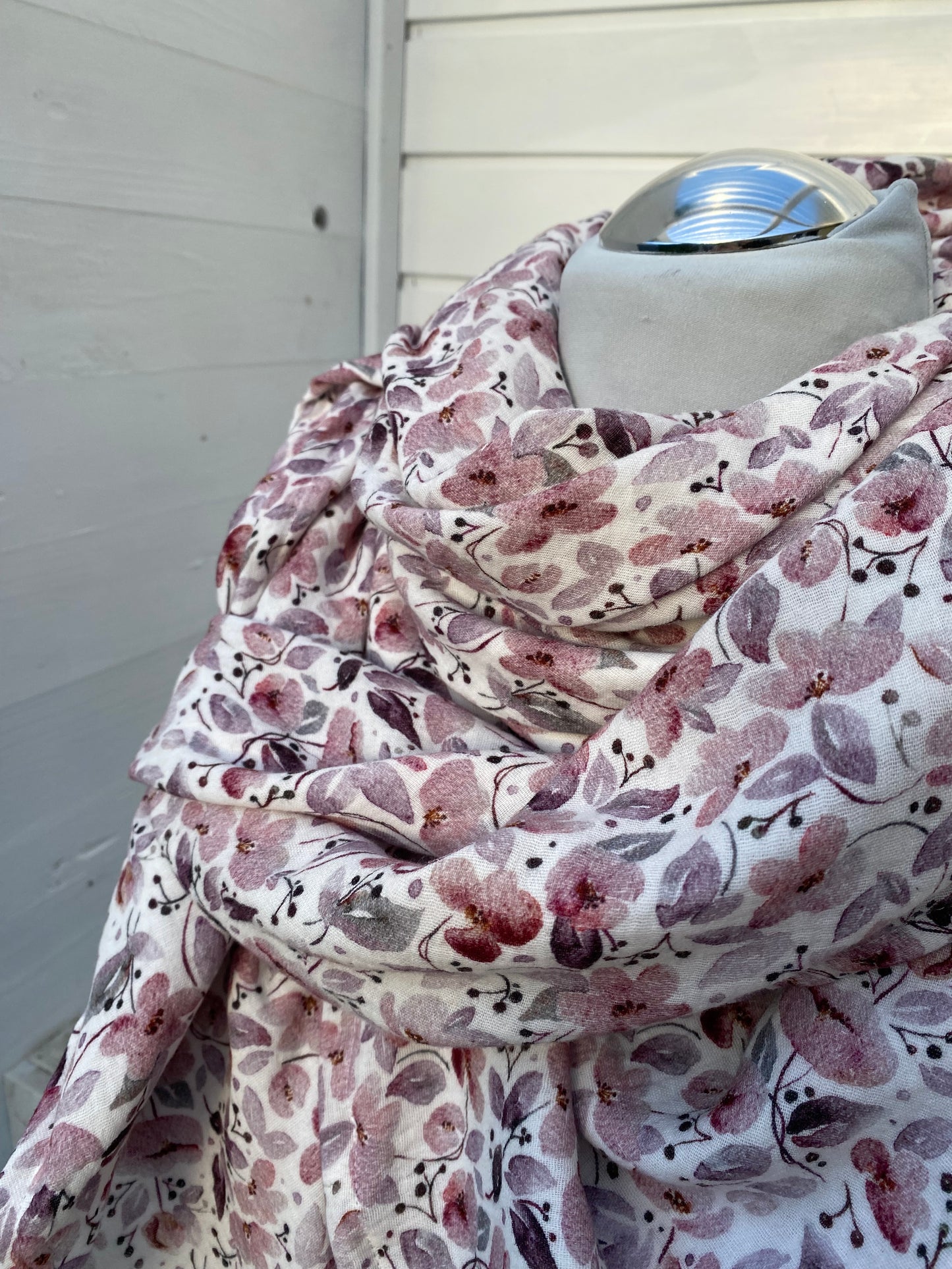 Musselintuch mit Blumenprint