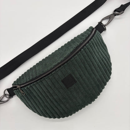 Bauchtasche Cord tannengrün