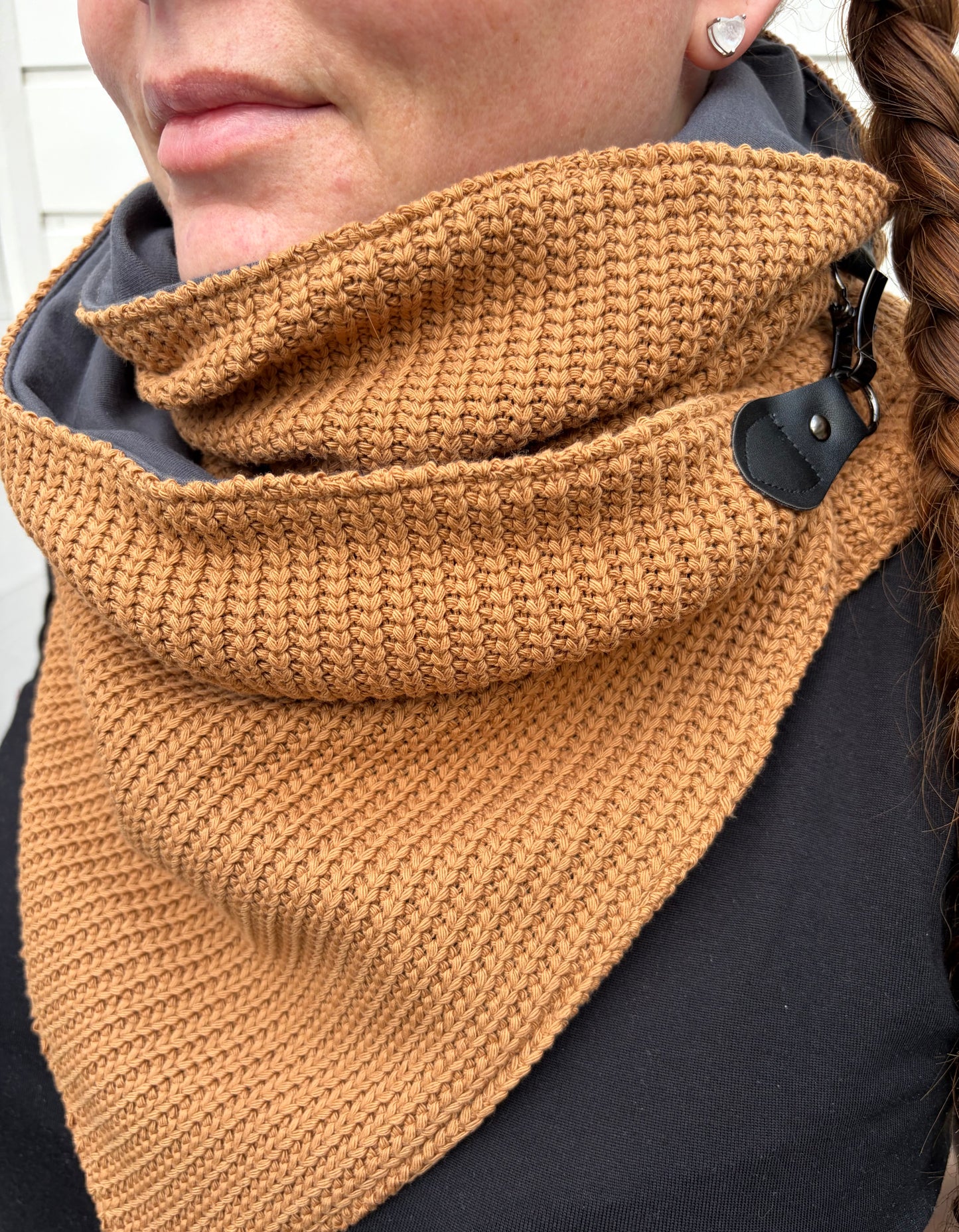 Wickelschal mit Karabiner Ocker