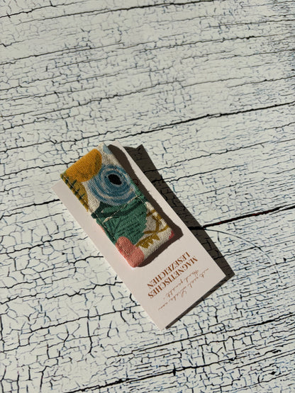 Magnetisches Lesezeichen aus Stoff