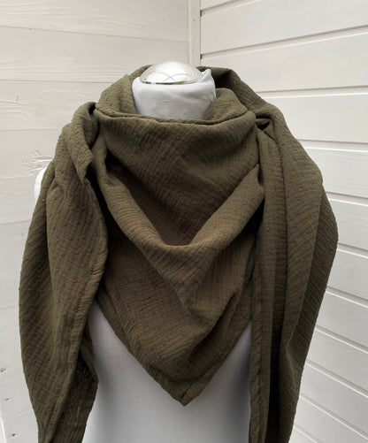 Musselintuch olivgrün mit Dots