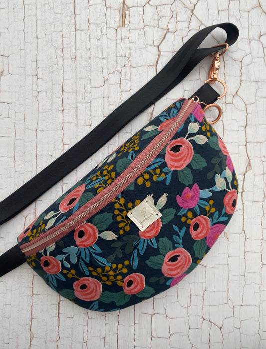 Bauchtasche mit Blumenprint - Kreiszipper