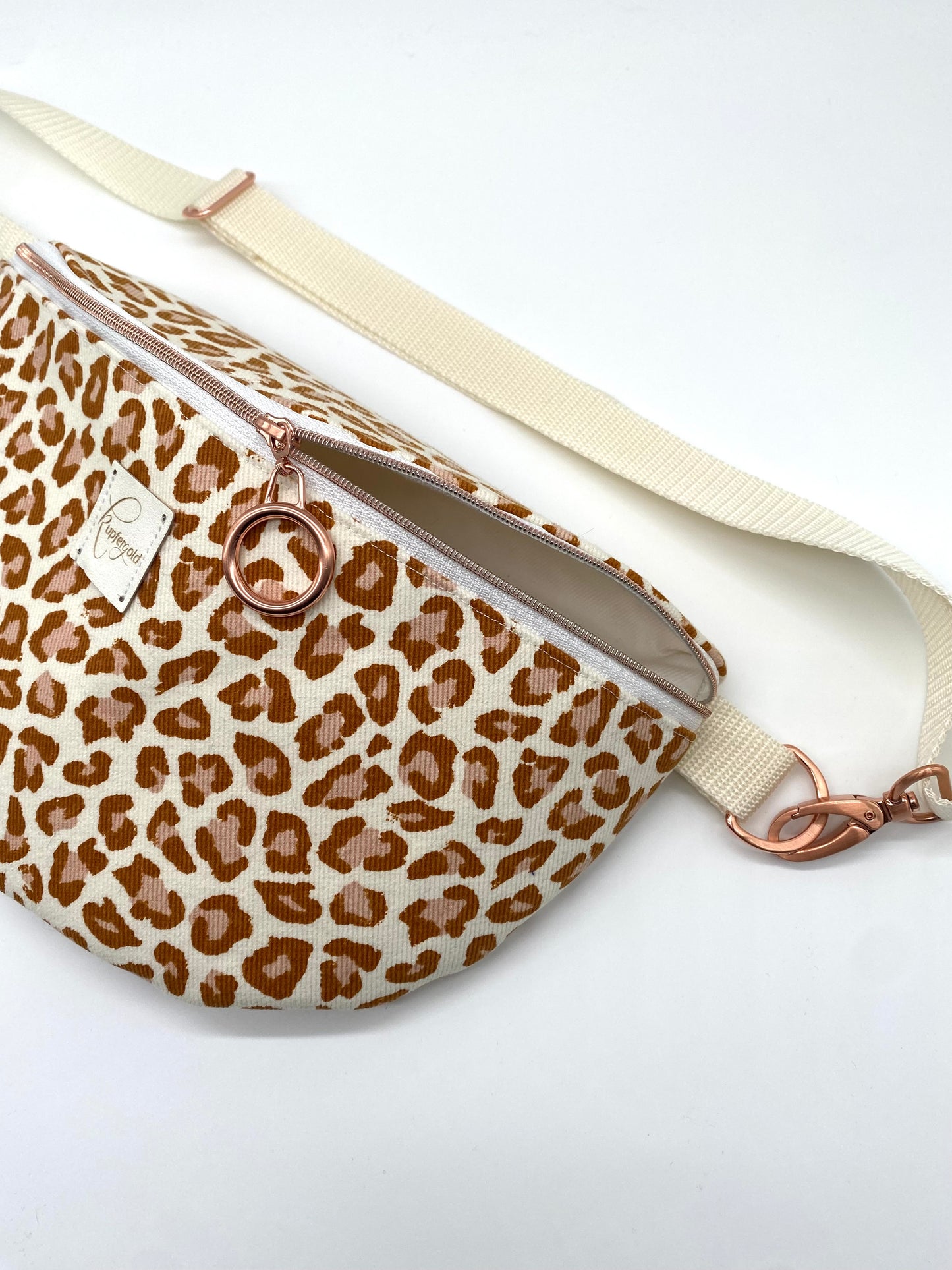 Bauchtasche mit Leoprint